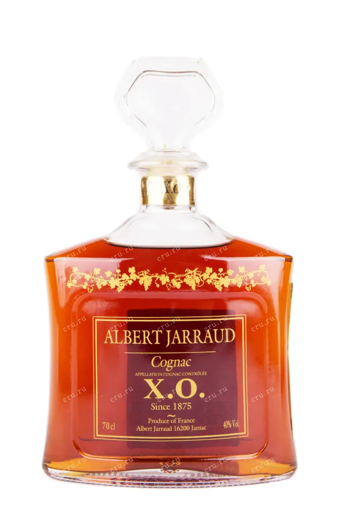 Коньяк Albert Jarraud XO gift box  0.7 л