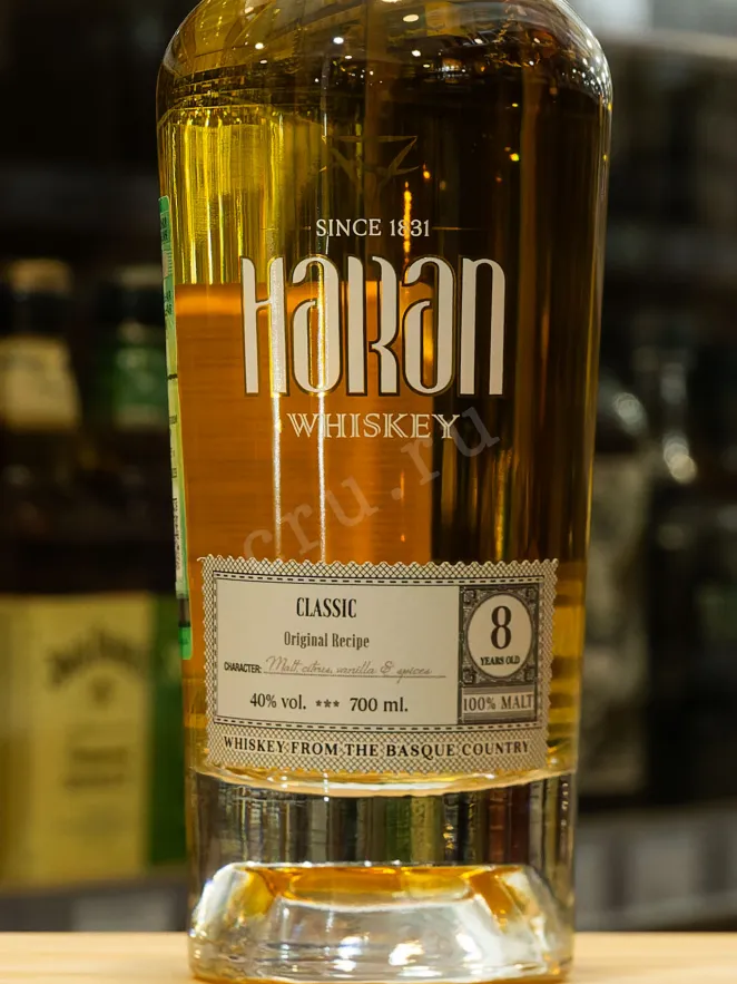 В магазине Крю Профи Haran Classic Iberian Oak 8 years 0.7 л