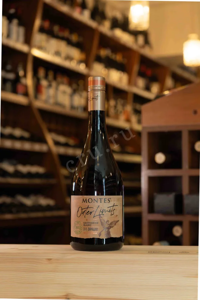 В магазине Крю Профи Montes Outer Limits Zapallar 2023 0.75 л