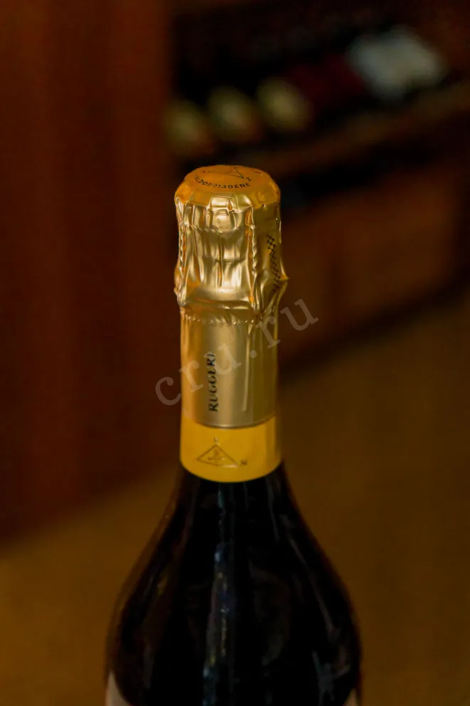 Пробка Ruggeri Prosecco Valdobbiadene Giall'Oro 2024 0.75 л