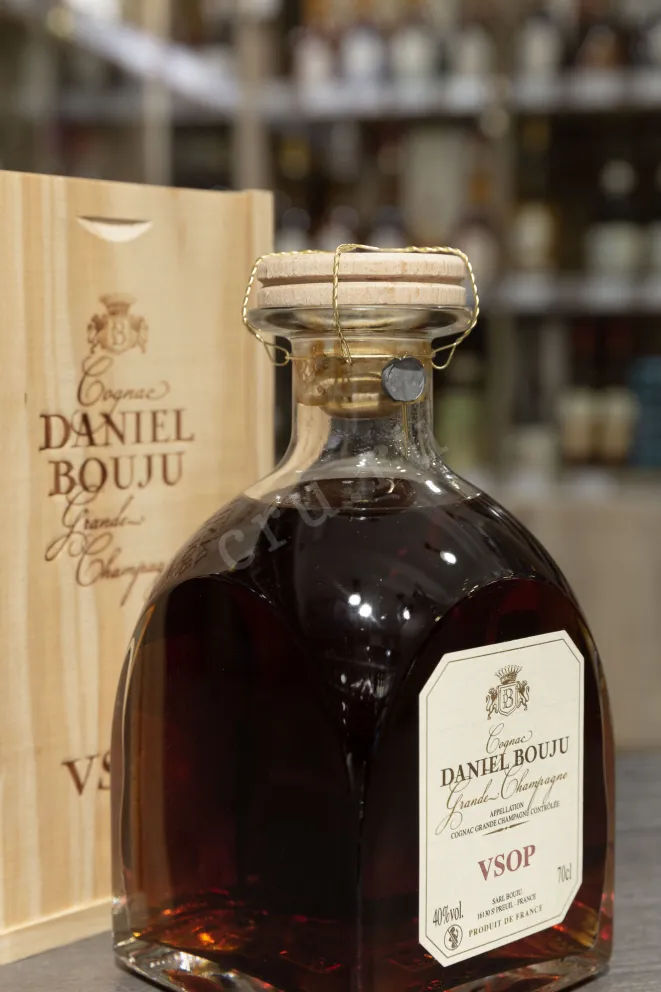 В магазине Крю Профи Daniel Bouju VSOP Carafe 0.7 л