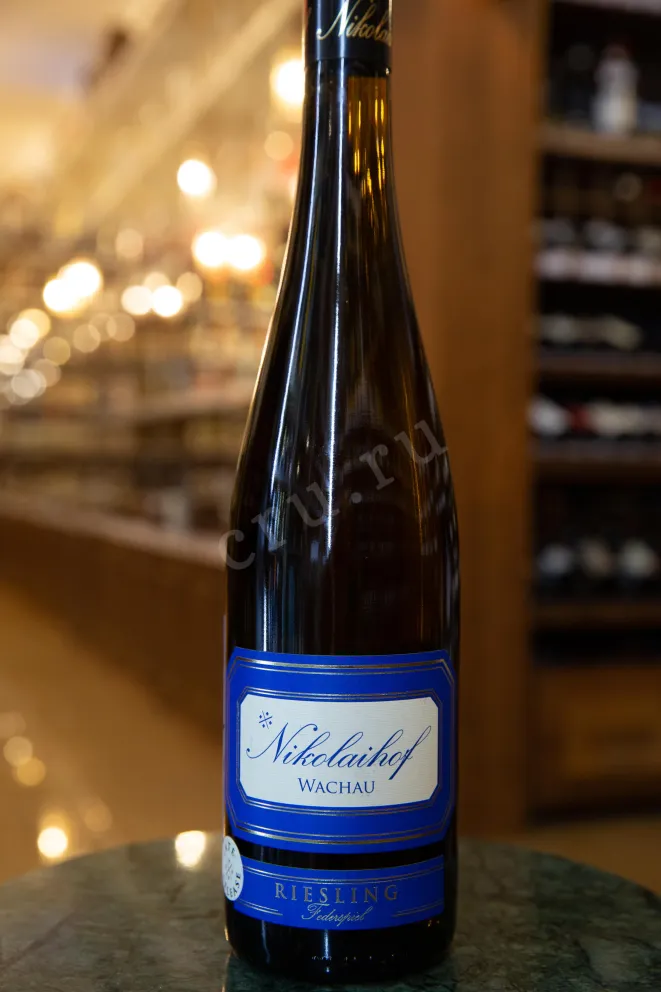 В магазине Крю Профи Nikolaihof Wachau Vom Stein Riesling Federspiel 2016 0.75 л