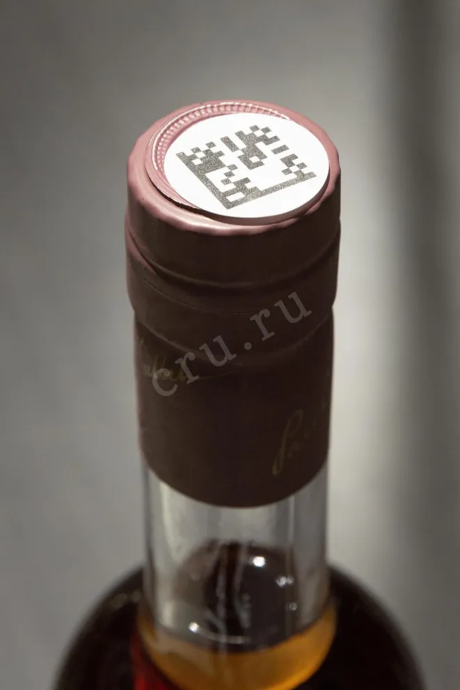 Пробка Roullet VSOP in gift box 0.5 л