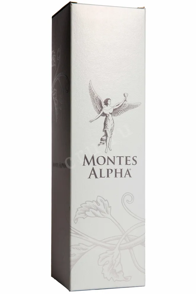 Подарочная коробка Montes Alpha Carmenere in gift box 2022 0.75 л