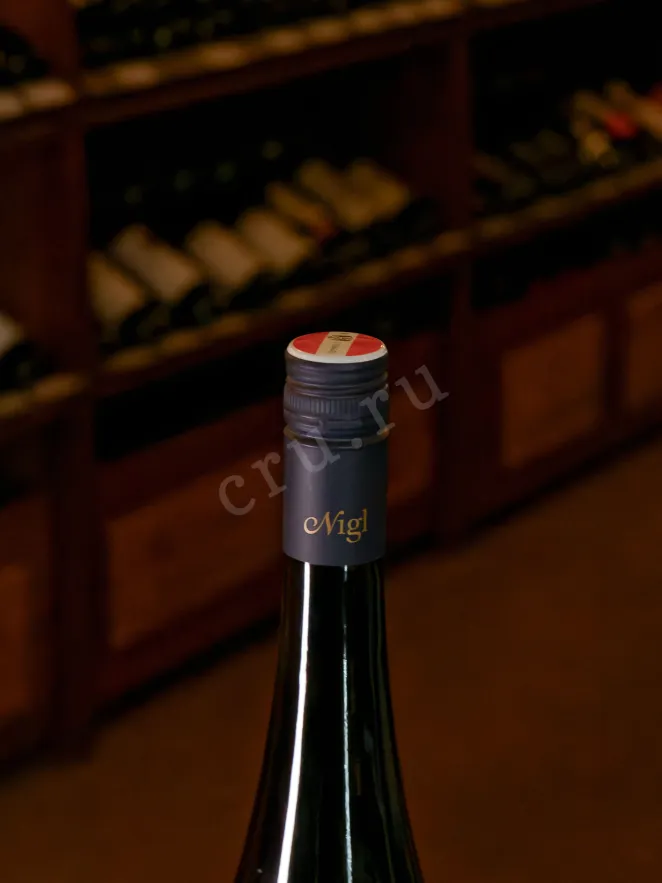 Пробка Nigl Gruner Veltliner Alte Reben Kremstal 2020 0.75 л