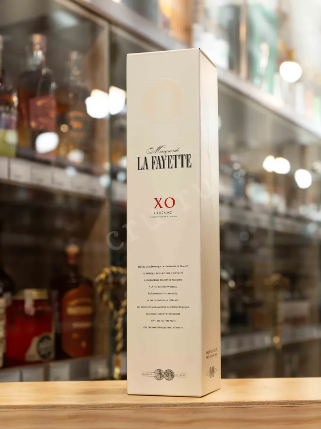 В магазине Крю Профи La Fayette XO in gift box 0.7 л