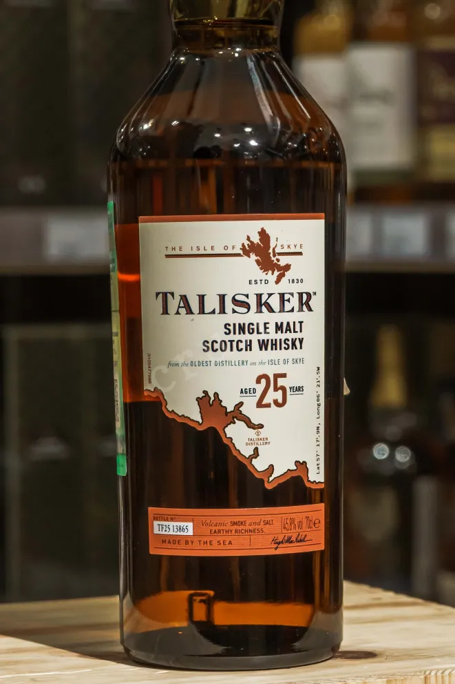 В магазине Крю Профи Talisker 25 years gift box 0.7 л