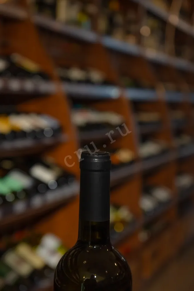 Пробка Winepark Chardonnay 2021 0.75 л