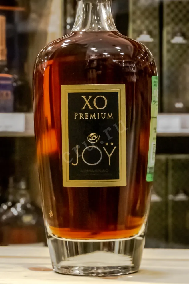 В магазине Крю Профи Joy XO Premium 1995 0.7 л