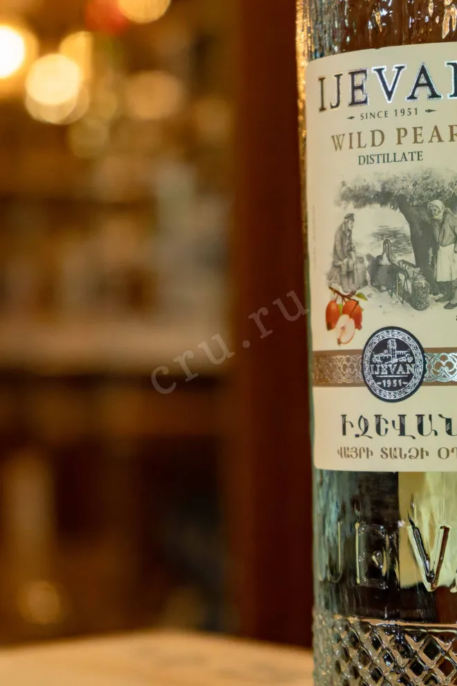 В магазине Крю Профи Ijevan Wild Pear 0.75 л