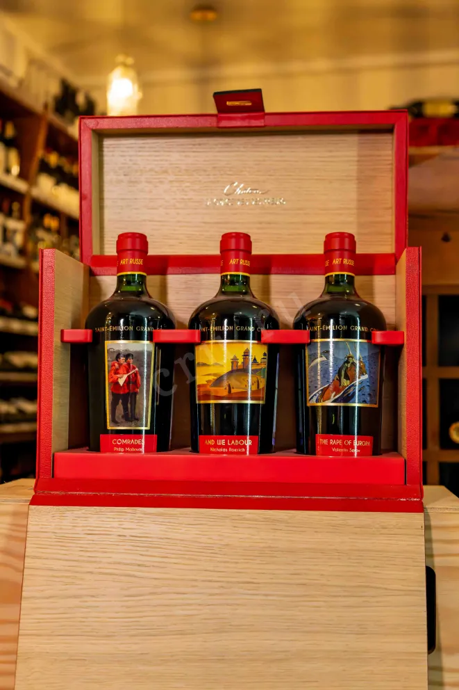 В магазине Крю Профи Chateau La Grace Dieu Des Prieurs Art Russe Saint-emilion Grand Cru Set of 3 bottles in gift box 2014 0.75 л