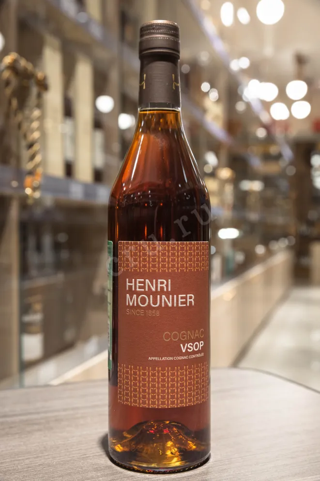 В магазине Крю Профи Henri Mounier VSOP 0.7 л