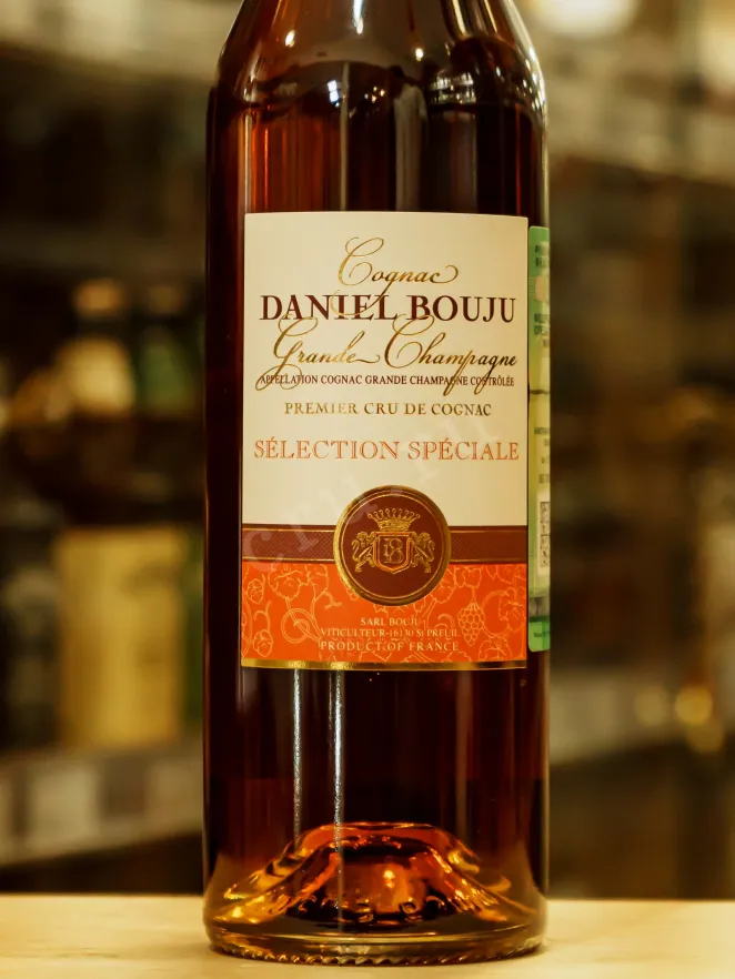 В магазине Крю Профи Daniel Bouju Selection Speciale 0.7 л