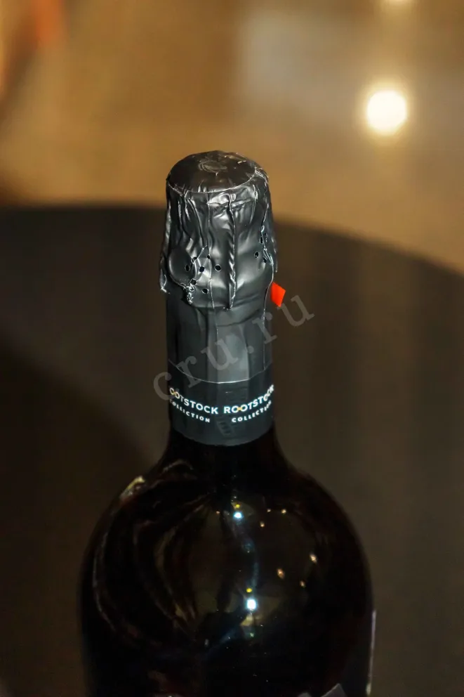 Пробка Myskhako Rootstock Fercal Semi-Dry Blanc 2024 0.75 л