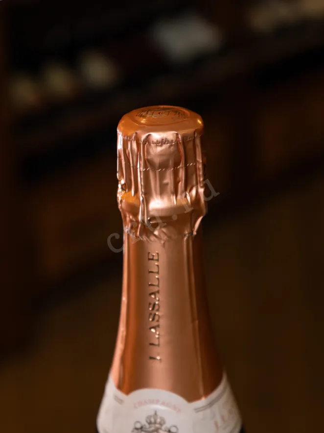 Пробка J. Lassalle Premier Cru Chigny-les-Roses Reserve des Grandes Annee Rose Brut 2017 0.75 л