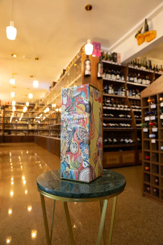 В магазине Крю Профи Cardenal Mendoza Solera Gran Reserva Elements Edition gift box 0.7 л