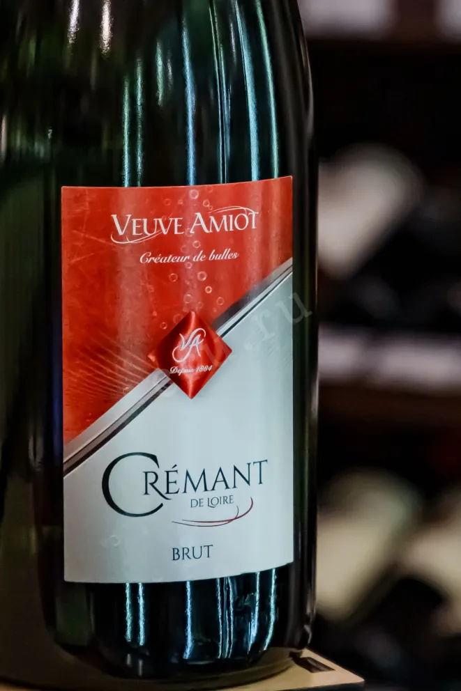 В магазине Крю Профи Veuve Amiot Creamant de Loire 2023 0.75 л
