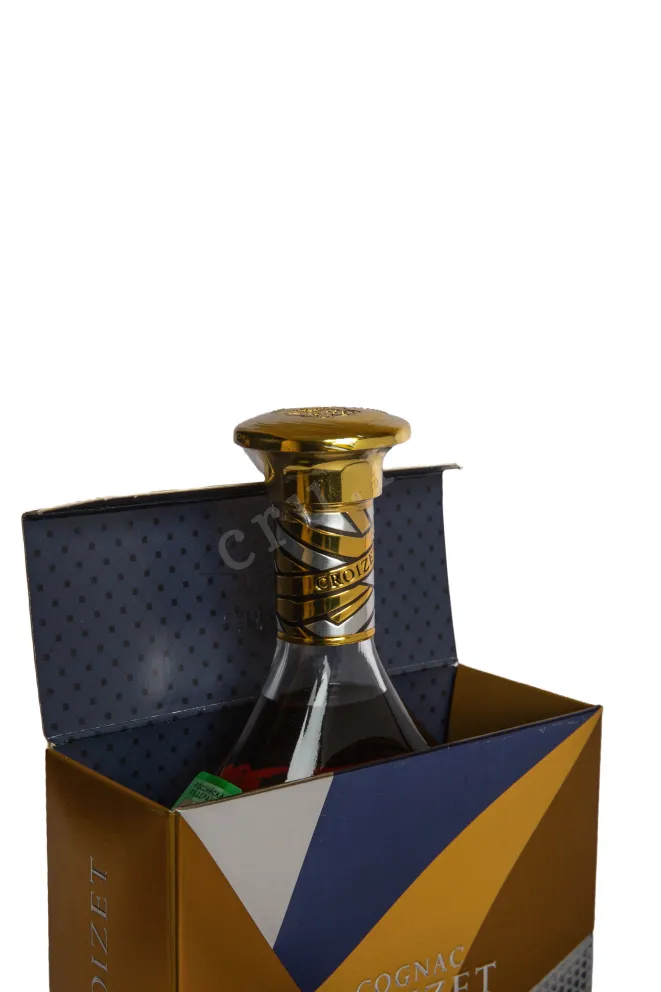 В подарочной коробке Croizet XO decanter in gift box 0.7 л