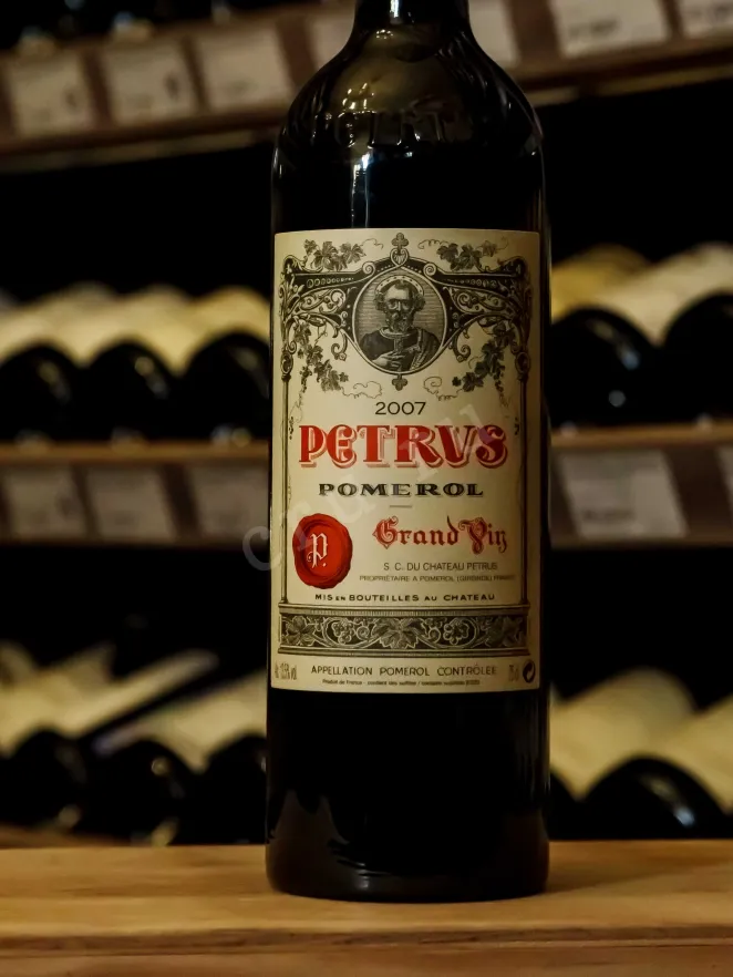 В магазине Крю Профи Chateau Petrus Pomerol 2007 0.75 л