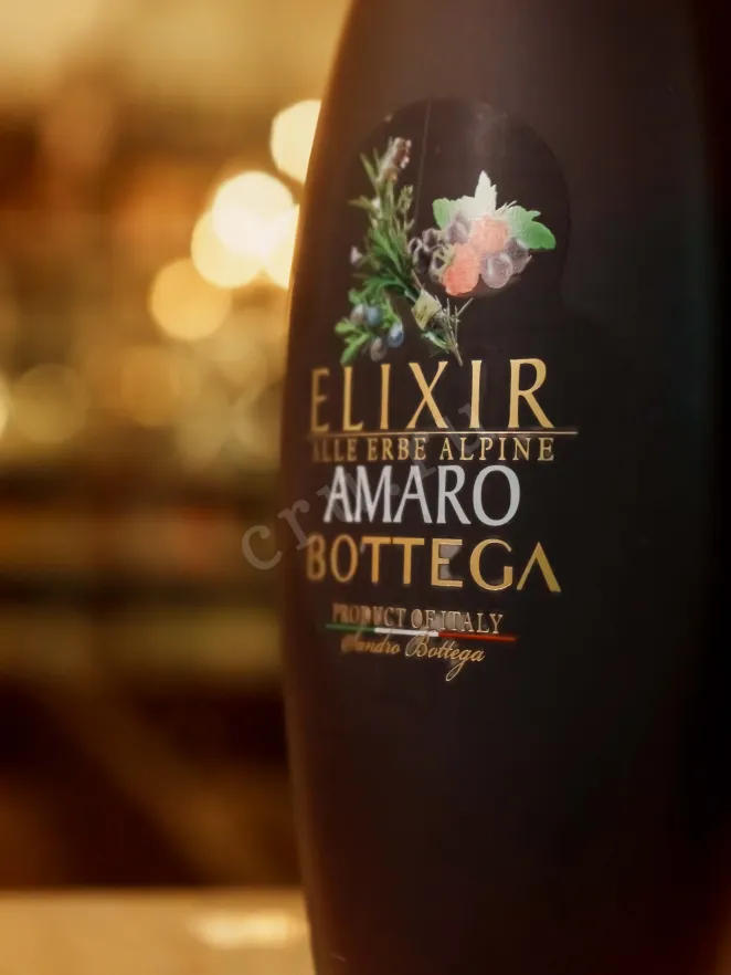 В магазине Крю Профи Bottega Elixir Amaro Erbe Alpine 0.5 л