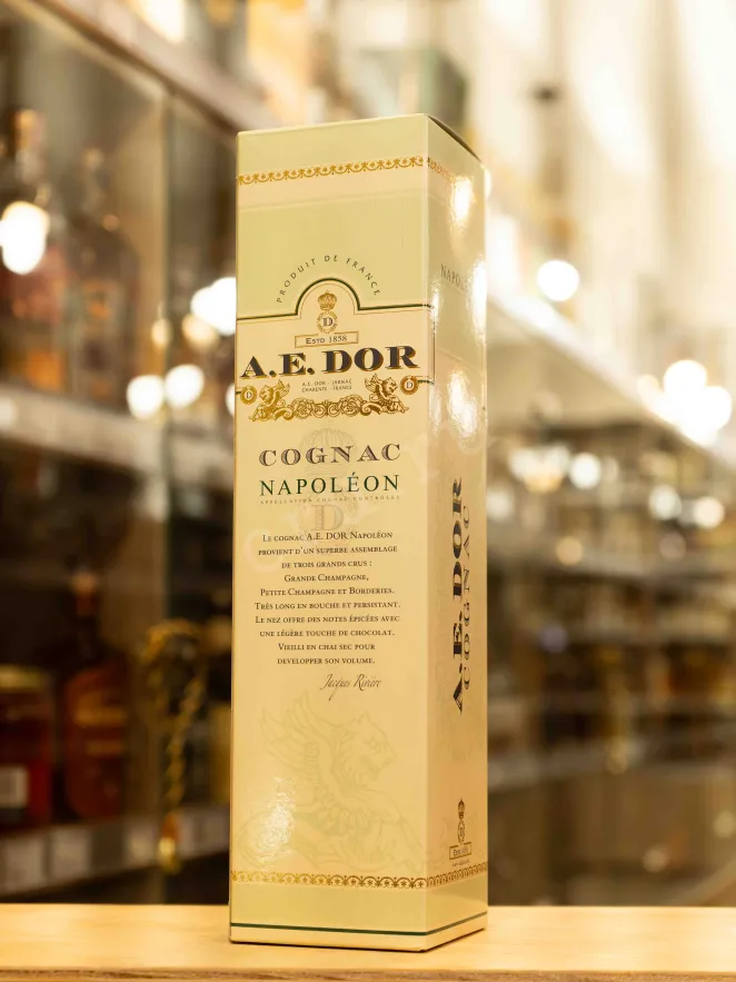 В магазине Крю Профи A.E. Dor Napoleon 0.7 л