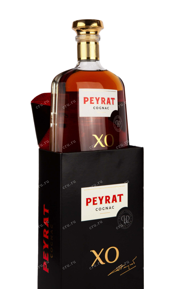 В подарочной коробке Peyrat XO in gift box 0.7 л