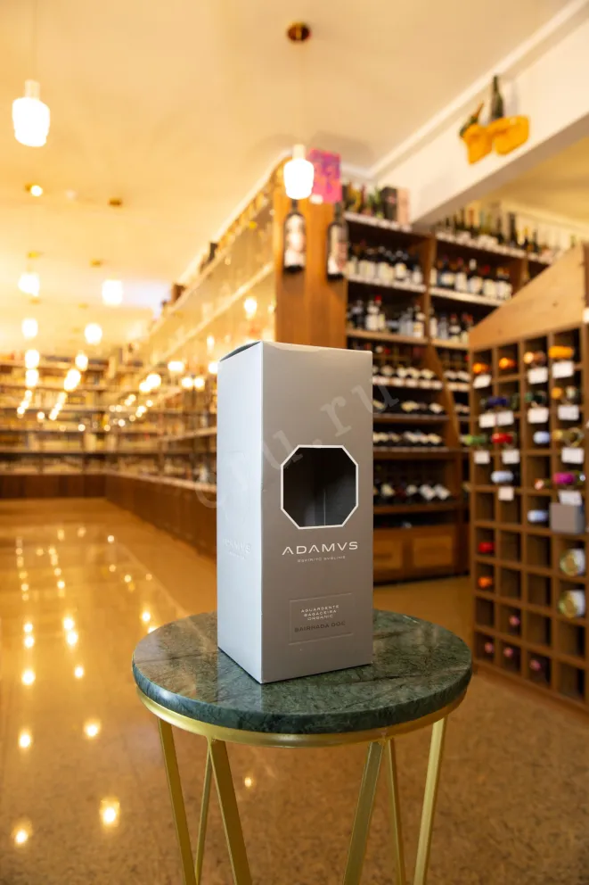 В магазине Крю Профи Adamus Aguardente Bagaceira in gift box 0.7 л