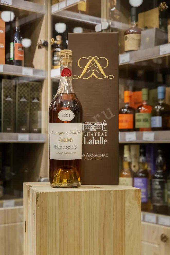 В магазине Крю Профи Laballe 1991 0.7 л