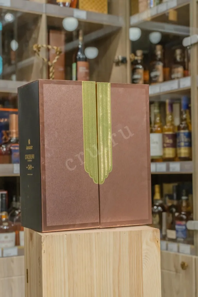 В магазине Крю Профи Ararat Erebuni 50 years 0.75 л