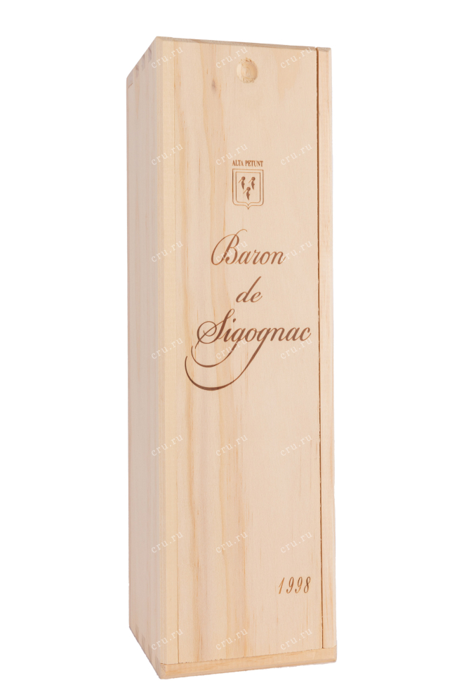 Деревянная коробка Armagnac Baron de Sigognac 1998 wooden box 1998 0.5 л