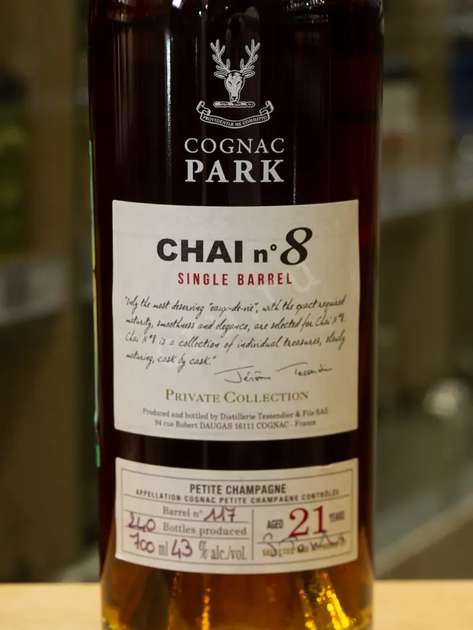 В магазине Крю Профи Park Chai N°8 Single Barrel aged 21 years gift box 0.7 л