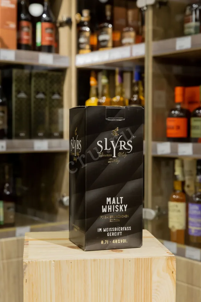 В магазине Крю Профи Slyrs Champions Malt FC Bayern Munich Edition in gift box 0.7 л