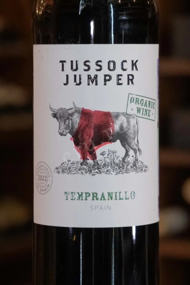 В магазине Крю Профи Tussock Jumper Tempranillo 2022 0.75 л