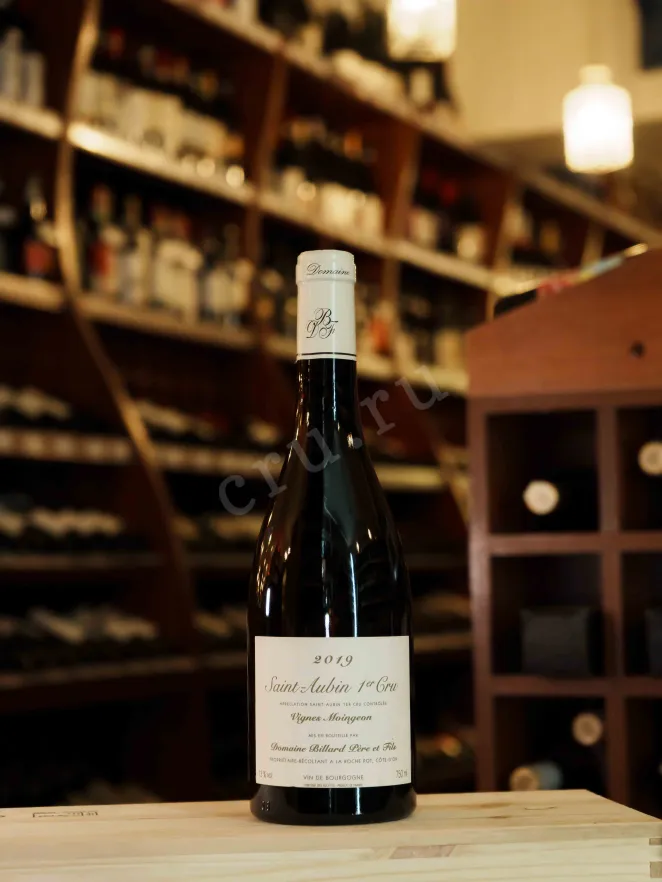 В магазине Крю Профи Saint-Aubin 1er Cru AOC Domaine Billard Pere et Pils Vignes Moingeon 2019 0.75 л