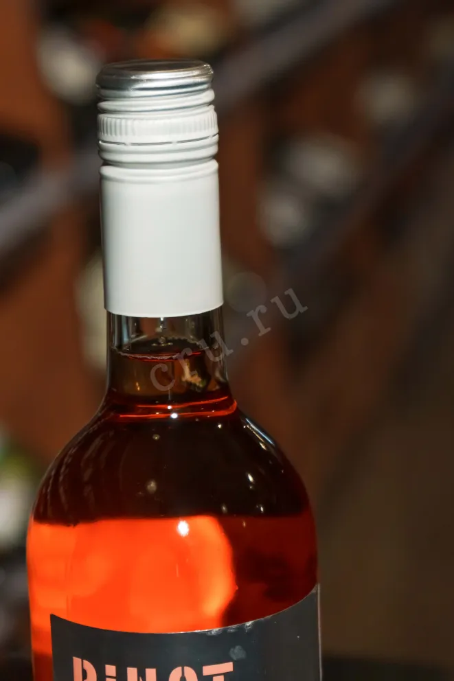 Пробка Chateau Pinot Pinot Noir Rose 2022 0.75 л