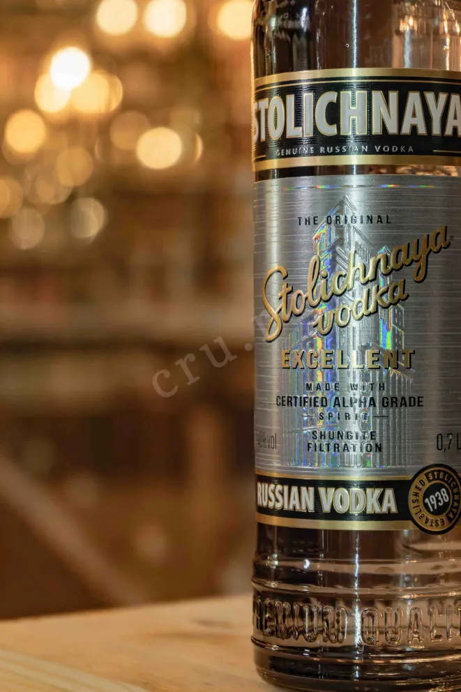 В магазине Крю Профи Stolichnaya Excellent 0.7 л