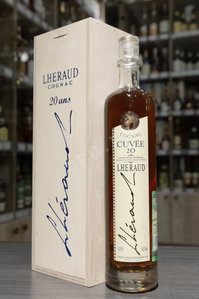 В магазине Крю Профи Lheraud Cuvee 20 years 0.7 л