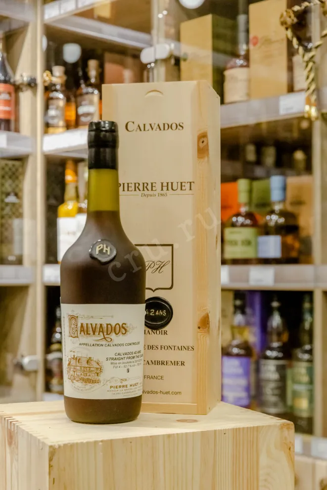 В магазине Крю Профи Pierre Huet 42 years 0.7 л