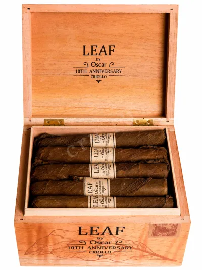 Сигары Oscar Valladares Leaf 10th Anniversary Criollo Toro