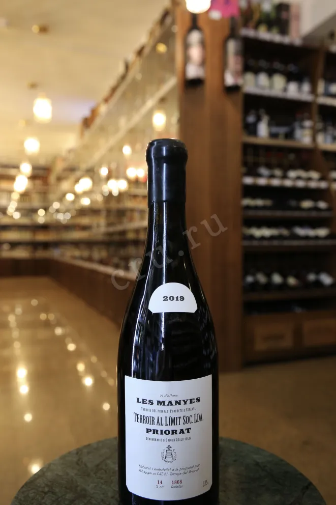 В магазине Крю Профи Les Manyes 2019 0.75 л