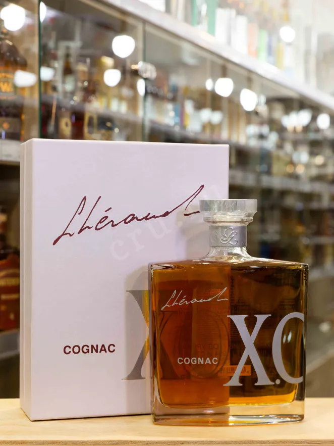 В магазине Крю Профи Lheraud XO 0.7 л