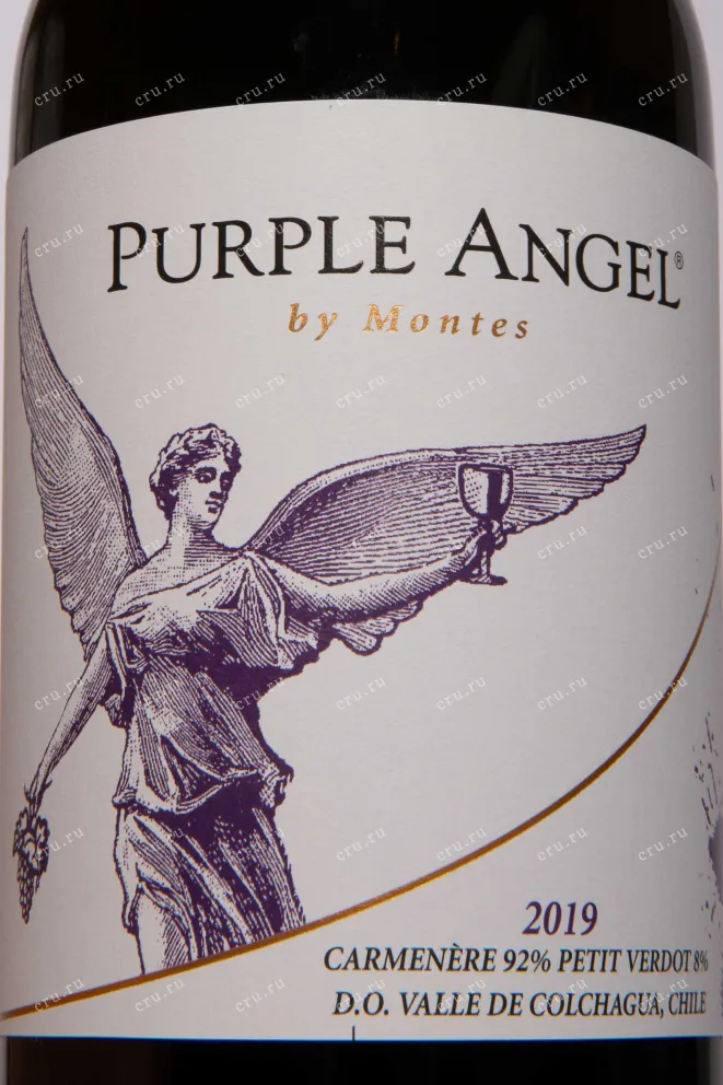 Этикетка Montes Purple Angel in wooden box 2019 1.5 л