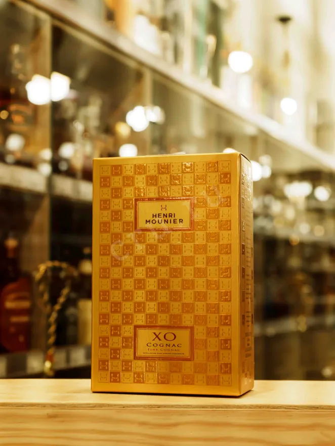 В магазине Крю Профи Henri Mounier XO carafe in gift box 0.7 л