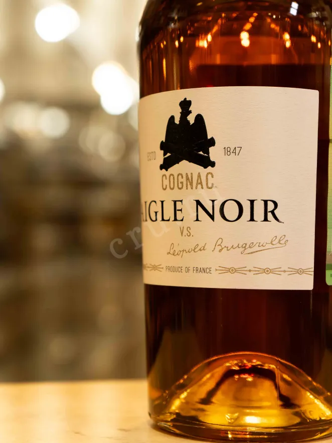 В магазине Крю Профи Brugerolle Aigle Noir VS 3 years gift box 0.7 л