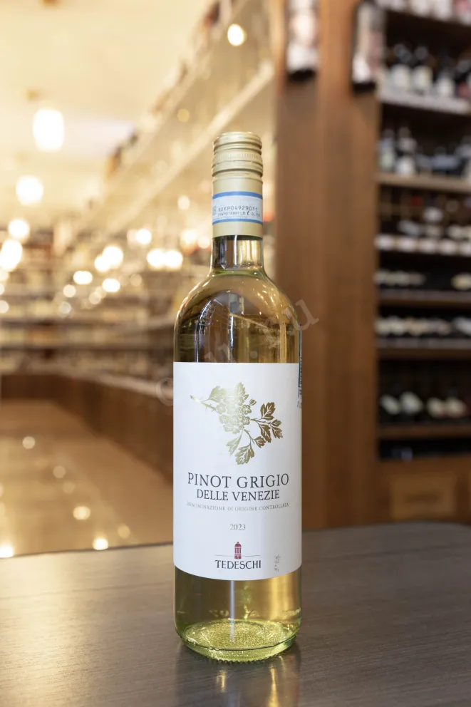 В магазине Крю Профи Tedeschi Pinot Grigio Delle Venezie DOC 2023 0.75 л