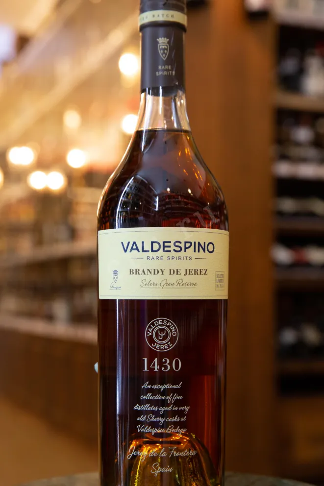 В магазине Крю Профи Valdespino Brandy de Jerez Solera Gran Reserva in tube 0.7 л