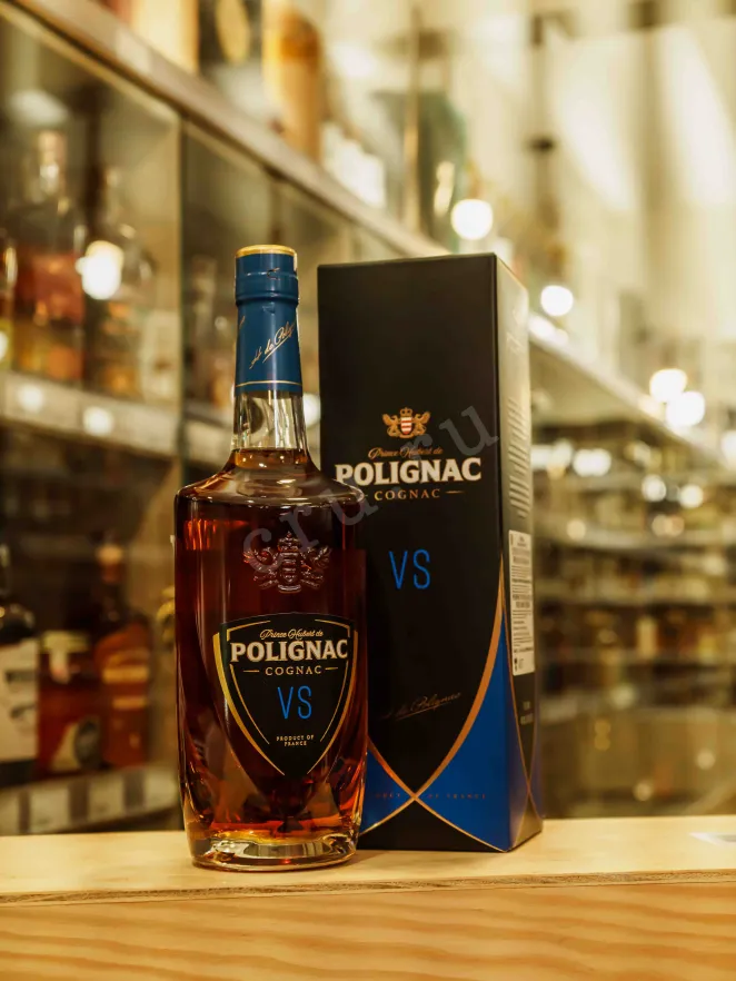 В магазине Крю Профи Prince Hubert de Polignac VS in gift box 0.7 л