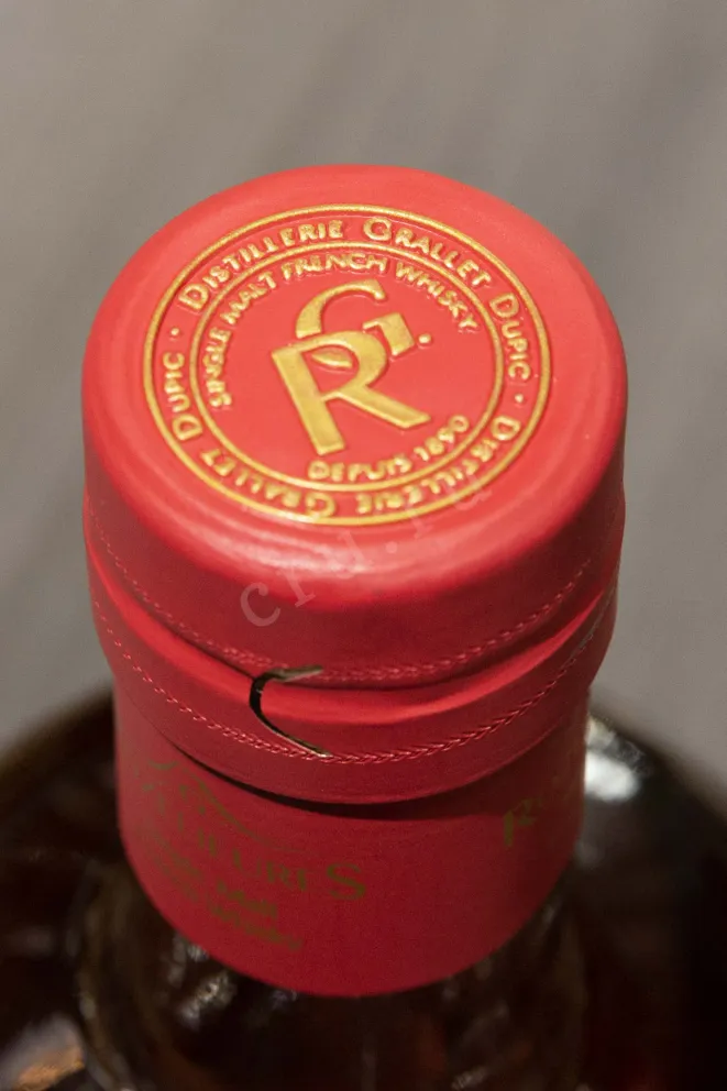 Пробка Rozelieures Rare Collection Single Malt in gift box 0.7 л