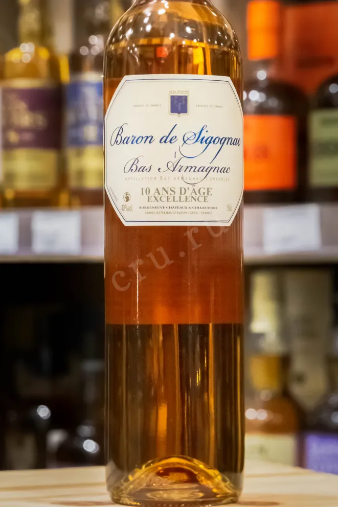 В магазине Крю Профи Baron de Sigognac 10 ans d'age 0.5 л