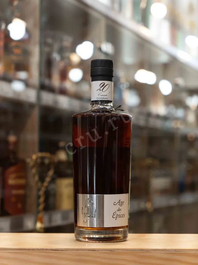 В магазине Крю Профи Leopold Gourmel Age des Epices 20 Carats Tres Vieux in gift box 0.7 л